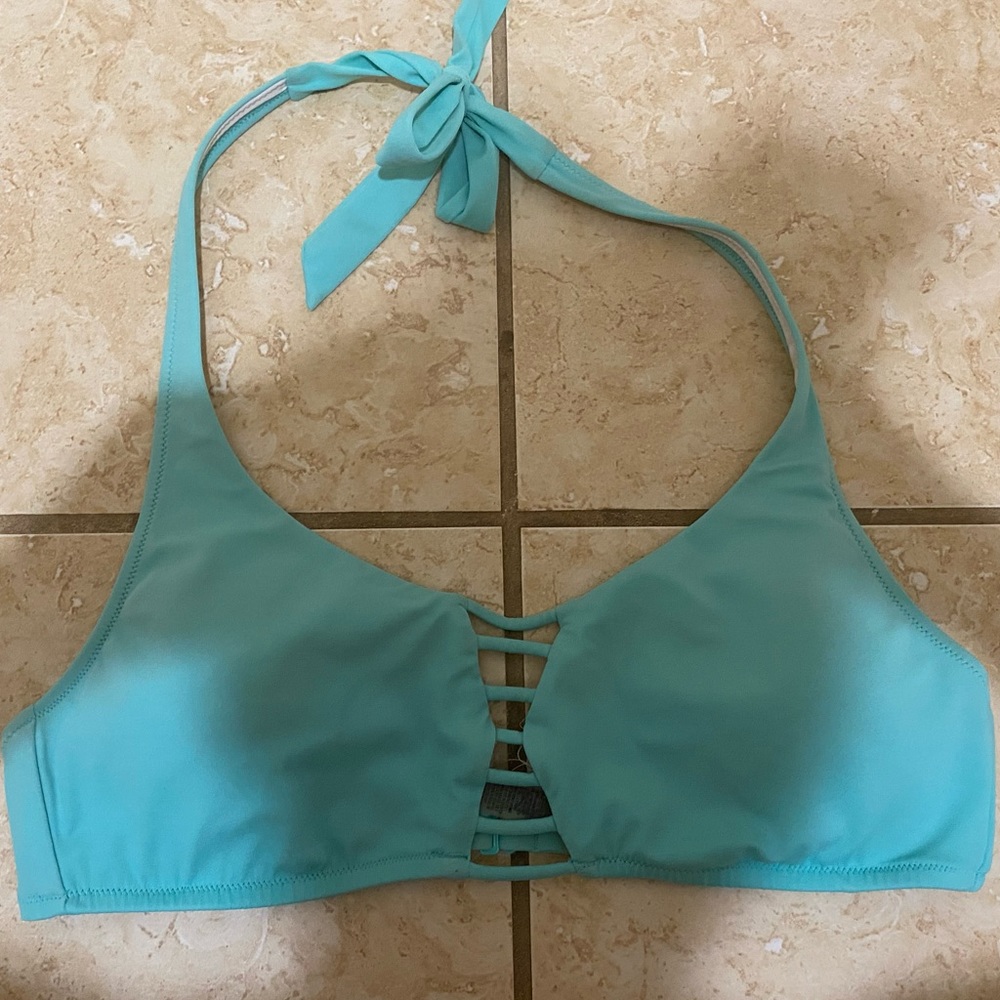 Victoria’s Secret PINK swim top 💦 ☀️
